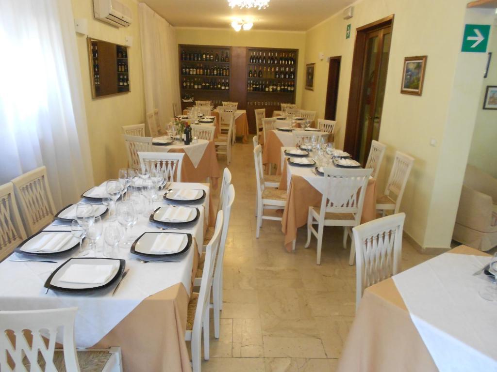Hotel Ristorante La Terrazza ليدو دي كامايوري المظهر الخارجي الصورة